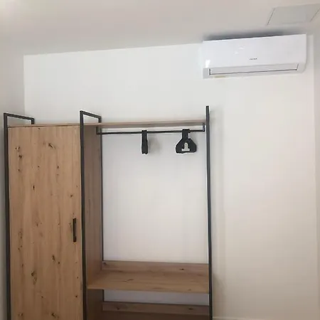 New - 2 Pieces Vieil - Marche Provencal Apartment Antibes